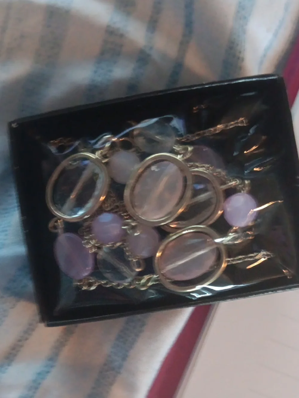 Avon Lavender Purple Beaded Necklace with Gold-Tone Settings - Picture 2 of 6